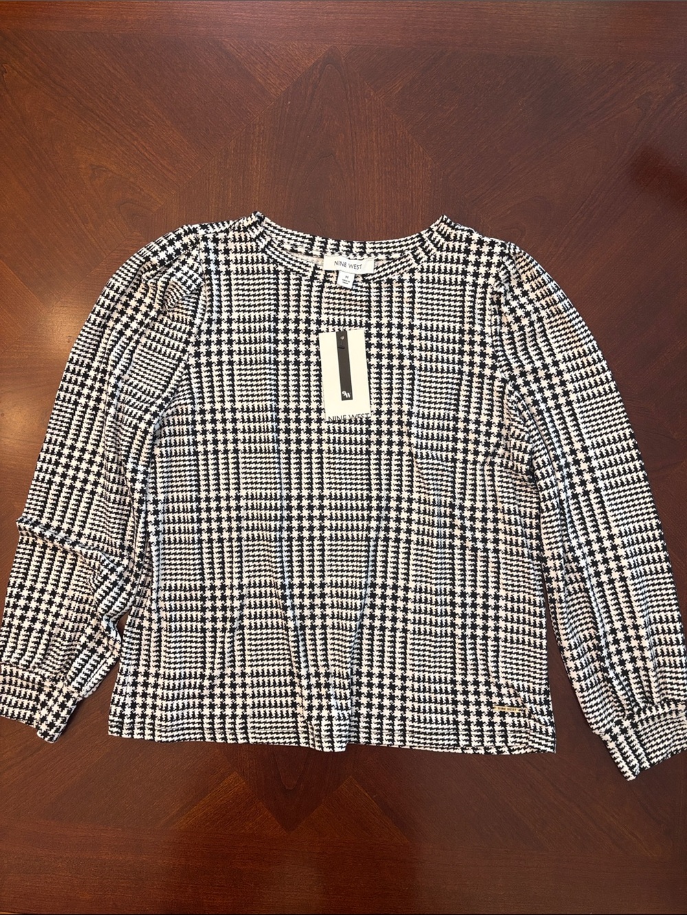 Nine West Black and White Houndstooth Long Sleeve Blouse
